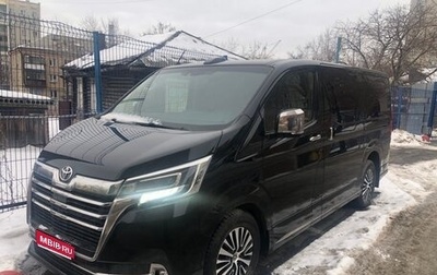 Toyota HiAce H300, 2021 год, 7 000 000 рублей, 1 фотография