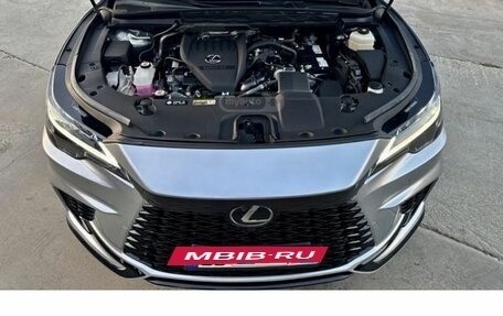 Lexus RX IV рестайлинг, 2023 год, 6 000 000 рублей, 3 фотография