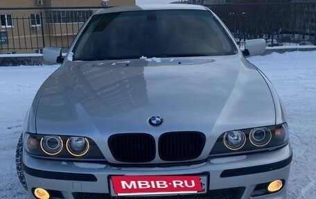 BMW 5 серия, 2001 год, 600 000 рублей, 17 фотография