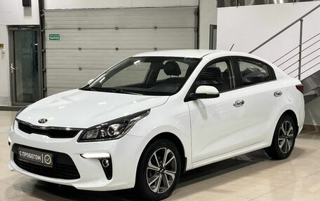 KIA Rio IV, 2018 год, 1 699 900 рублей, 3 фотография