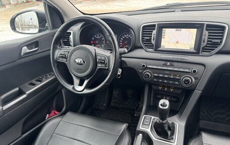 KIA Sportage IV рестайлинг, 2017 год, 14 фотография