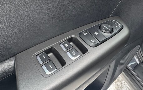 KIA Sportage IV рестайлинг, 2017 год, 19 фотография