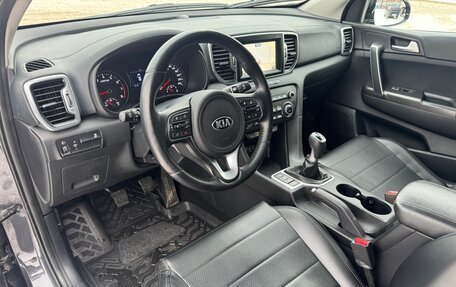 KIA Sportage IV рестайлинг, 2017 год, 20 фотография