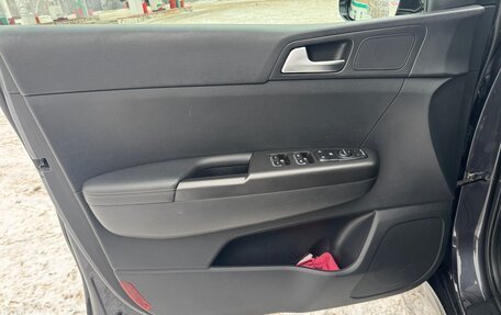 KIA Sportage IV рестайлинг, 2017 год, 18 фотография