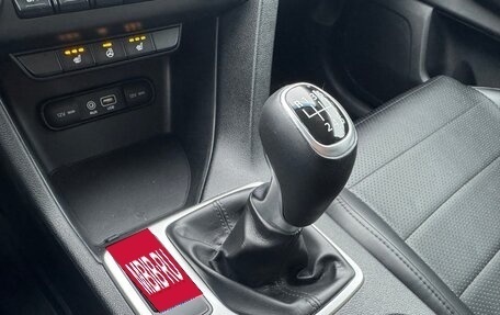 KIA Sportage IV рестайлинг, 2017 год, 24 фотография