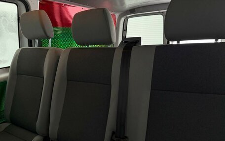 Volkswagen Transporter T5 рестайлинг, 2014 год, 2 310 000 рублей, 9 фотография