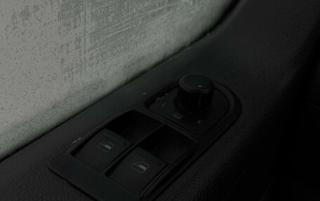 Volkswagen Transporter T5 рестайлинг, 2014 год, 2 310 000 рублей, 13 фотография