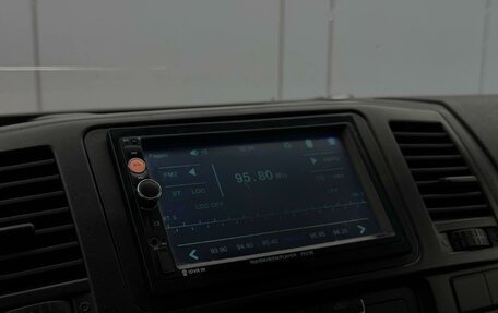 Volkswagen Transporter T5 рестайлинг, 2014 год, 2 310 000 рублей, 19 фотография