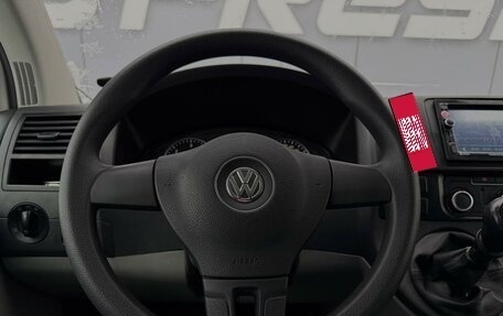 Volkswagen Transporter T5 рестайлинг, 2014 год, 2 310 000 рублей, 16 фотография