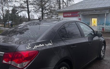 Chevrolet Cruze II, 2010 год, 550 000 рублей, 5 фотография