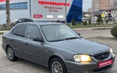 Hyundai Accent II, 2004 год, 260 000 рублей, 1 фотография