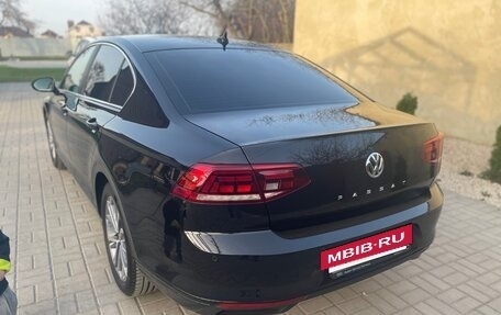 Volkswagen Passat B8 рестайлинг, 2020 год, 2 520 000 рублей, 3 фотография