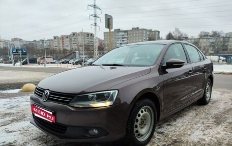 Volkswagen Jetta VI, 2014 год, 950 000 рублей, 8 фотография