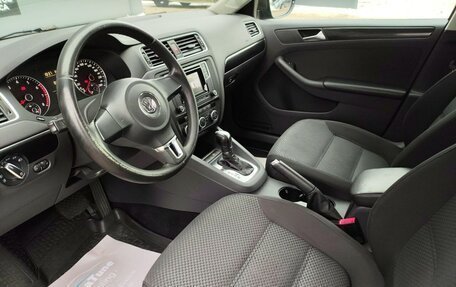 Volkswagen Jetta VI, 2014 год, 950 000 рублей, 26 фотография