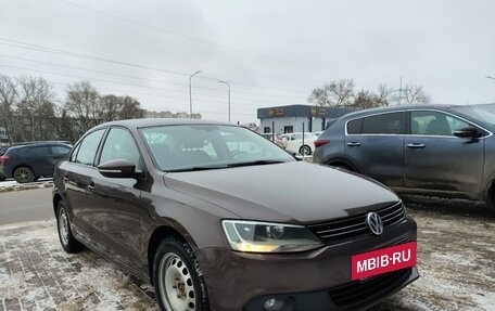 Volkswagen Jetta VI, 2014 год, 950 000 рублей, 35 фотография