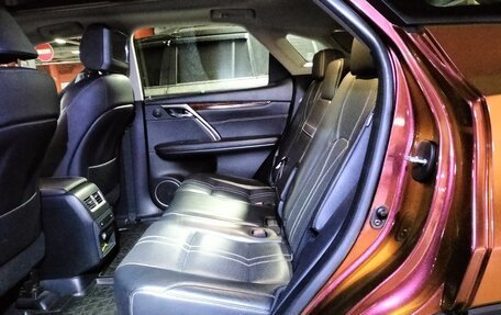 Lexus RX IV рестайлинг, 2017 год, 4 900 000 рублей, 9 фотография