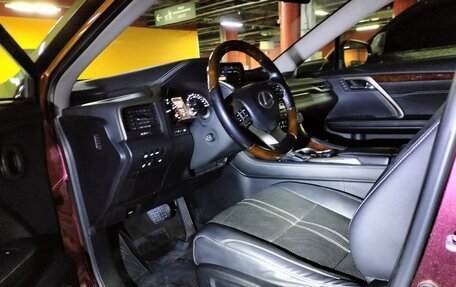 Lexus RX IV рестайлинг, 2017 год, 4 900 000 рублей, 15 фотография