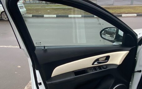 Chevrolet Cruze II, 2012 год, 680 000 рублей, 7 фотография