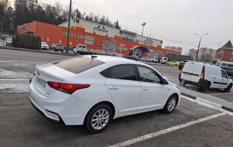 Hyundai Solaris II рестайлинг, 2019 год, 980 000 рублей, 5 фотография