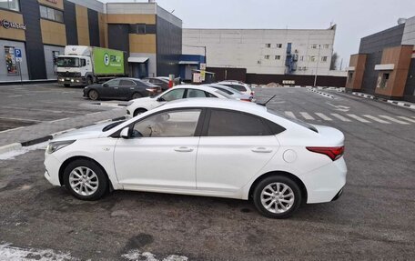 Hyundai Solaris II рестайлинг, 2019 год, 980 000 рублей, 4 фотография