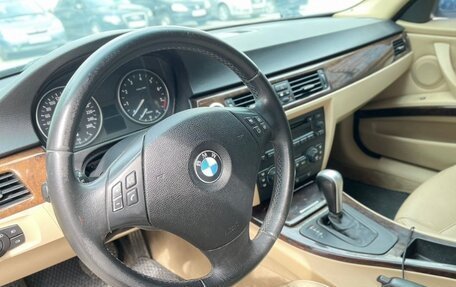 BMW 3 серия, 2006 год, 900 000 рублей, 15 фотография