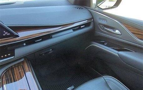 Cadillac Escalade V, 2024 год, 10 450 001 рублей, 10 фотография