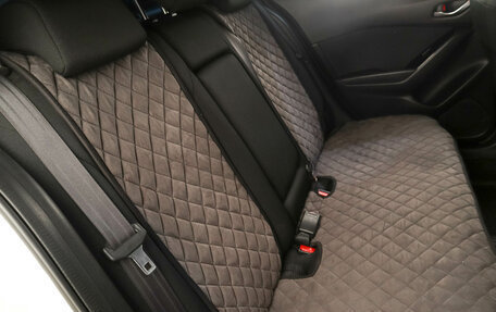 Mazda 3, 2018 год, 2 099 000 рублей, 18 фотография