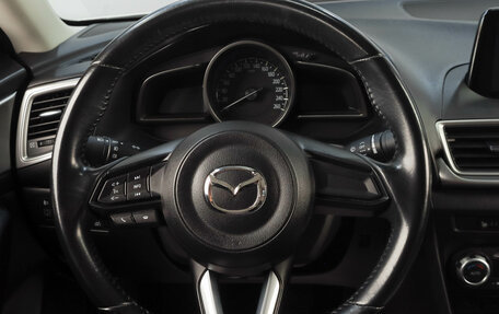 Mazda 3, 2018 год, 2 099 000 рублей, 13 фотография