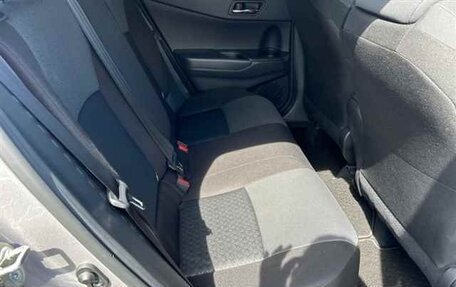 Toyota C-HR I рестайлинг, 2022 год, 1 784 000 рублей, 8 фотография