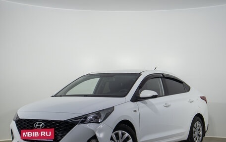 Hyundai Solaris II рестайлинг, 2020 год, 1 699 000 рублей, 4 фотография