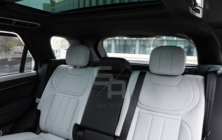 Land Rover Range Rover Sport, 2025 год, 17 550 000 рублей, 34 фотография