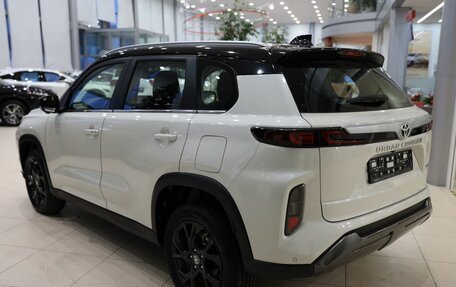 Toyota Urban Cruiser, 2024 год, 4 300 000 рублей, 7 фотография