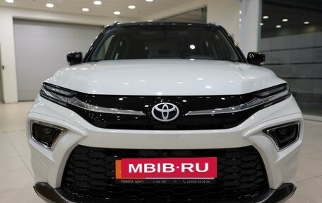 Toyota Urban Cruiser, 2024 год, 4 300 000 рублей, 2 фотография