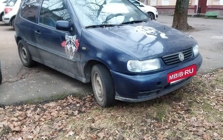 Volkswagen Polo III рестайлинг, 1999 год, 110 000 рублей, 2 фотография