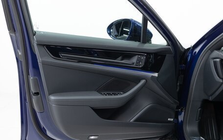 Porsche Panamera, 2025 год, 15 990 000 рублей, 8 фотография