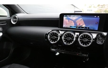 Mercedes-Benz A-Класс, 2021 год, 2 040 005 рублей, 8 фотография