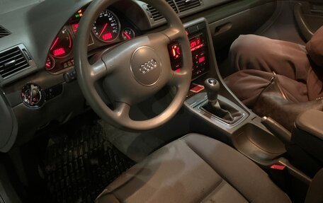 Audi A4, 2002 год, 380 000 рублей, 11 фотография