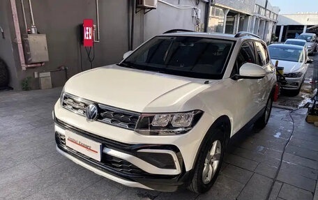 Volkswagen T-Cross I, 2023 год, 1 350 998 рублей, 2 фотография