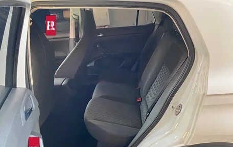 Volkswagen T-Cross I, 2023 год, 1 350 998 рублей, 9 фотография