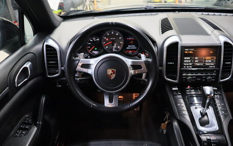 Porsche Cayenne III, 2010 год, 2 150 000 рублей, 11 фотография