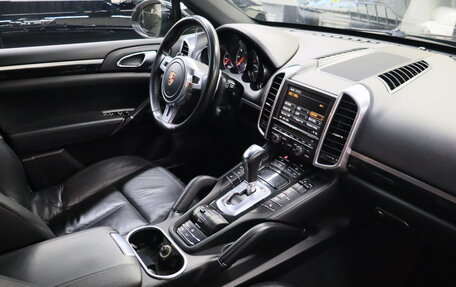 Porsche Cayenne III, 2010 год, 2 150 000 рублей, 8 фотография