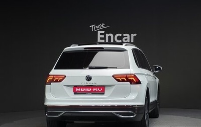 Volkswagen Tiguan II, 2022 год, 3 170 000 рублей, 1 фотография