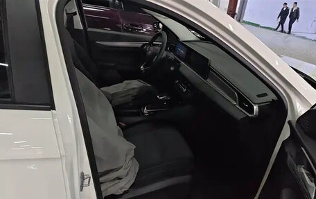 Ford Escort, 2023 год, 1 179 000 рублей, 13 фотография