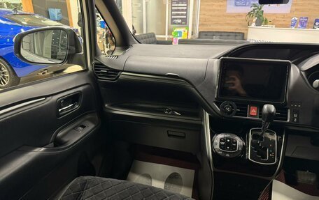 Toyota Esquire I, 2017 год, 2 889 000 рублей, 14 фотография