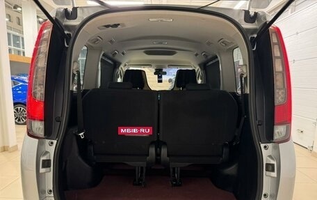 Toyota Esquire I, 2017 год, 2 889 000 рублей, 19 фотография