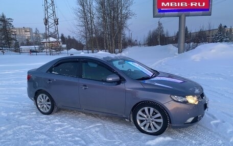 KIA Cerato III, 2009 год, 800 000 рублей, 3 фотография