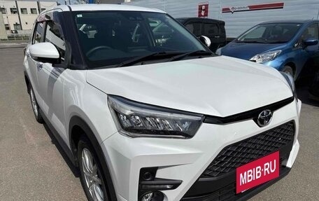 Toyota Raize I, 2021 год, 1 320 007 рублей, 3 фотография