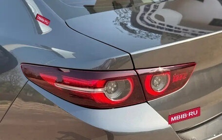 Mazda 3, 2022 год, 1 350 000 рублей, 5 фотография