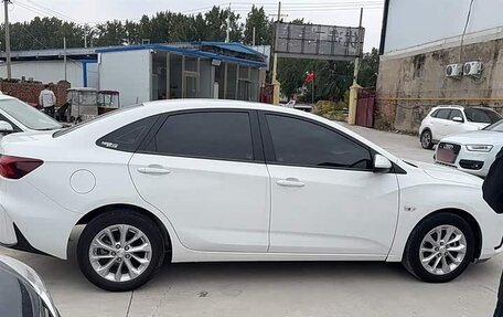 Chevrolet Monza, 2023 год, 1 290 000 рублей, 6 фотография