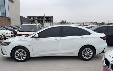 Chevrolet Monza, 2023 год, 1 290 000 рублей, 5 фотография